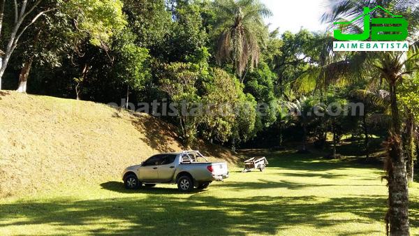 Ótimo sítio 90 mil m² c/ 3 casas em Vale das Pedrinhas - Guapimirim/RJ - Foto 10
