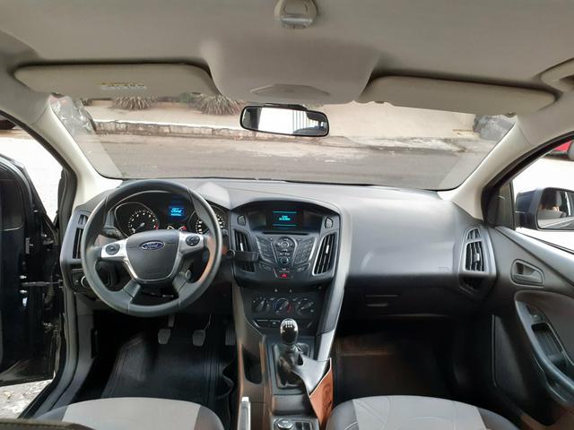 Ford Focus 1.6 Flex 2015 Novo Completo Único Dono - Foto 2