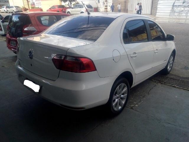 Volkswagen Voyage 1.0 comfortline entrada de 4.000,00 - Foto 4