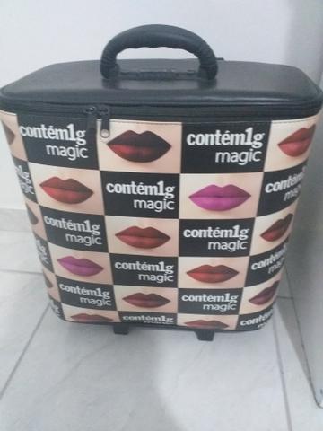 Mala de maquiagem (vazia)