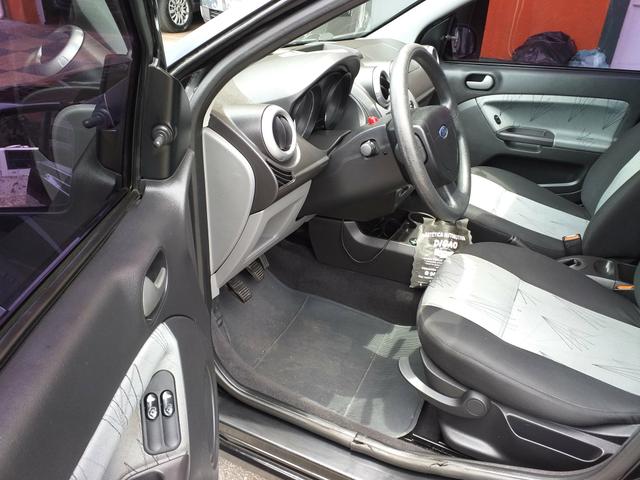 Ford Fiesta 1.0 Flex 5p - Foto 13