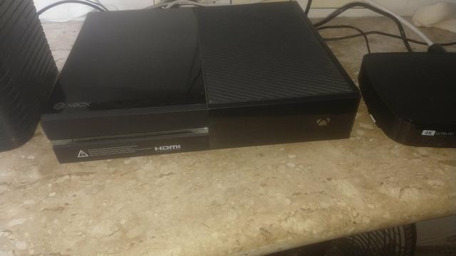 Xbox one top