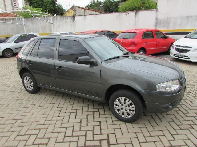 Gol G4 ano 12/13 Cinza impecável - Foto 2