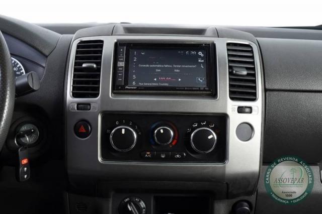 NISSAN FRONTIER SV ATTACK CD 2.5 4X4 DIESEL MEC./2015 - Foto 7