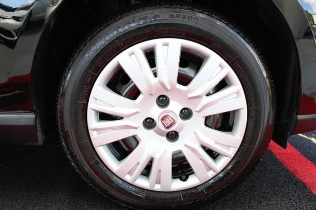 FIAT GRAND SIENA ATTRACTIVE 1.4 8V 2015 - Foto 13