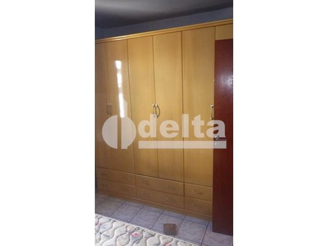 Apartamento para alugar com 3 dormitórios em Saraiva, Uberlândia cod:494116 - Foto 10