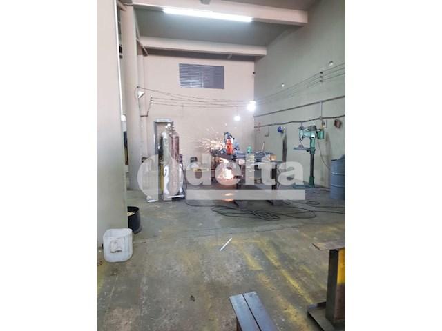 Galpão/depósito/armazém para alugar em Daniel fonseca, Uberlândia cod:571406 - Foto 17