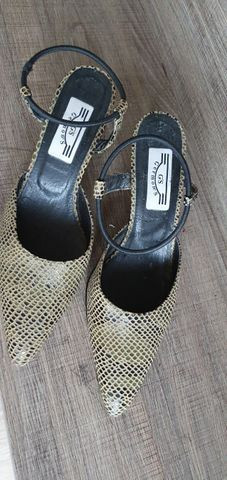 Sapato 35 germons couro - Foto 2