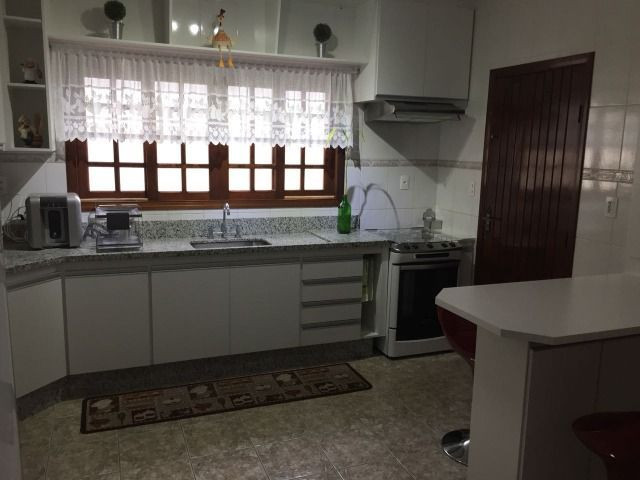 Vendo casa de alto padrão em Serra Negra, 4 qt, 4 vg, 7 hc, 300 mt. Piscina, São Paulo - Foto 6