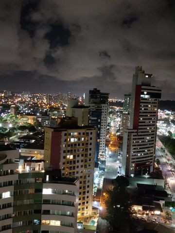 Oportunidade com vista privilegiada, 110 metros - Foto 2