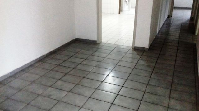 Apartamento 3 quartos suite com sacada Guaruja Tombo