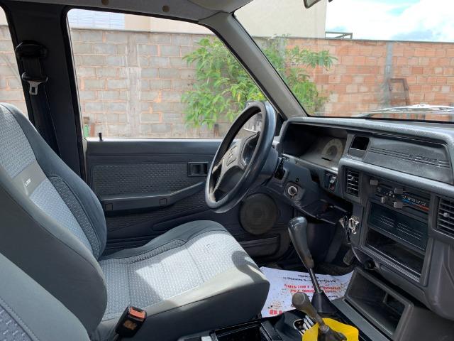 Mitsubishi L200 GLS 2.5 4X4 CD Diesel ano 2005 - Foto 6
