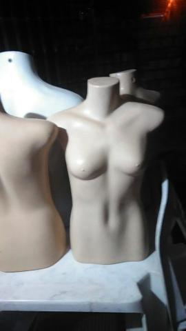 Bustos