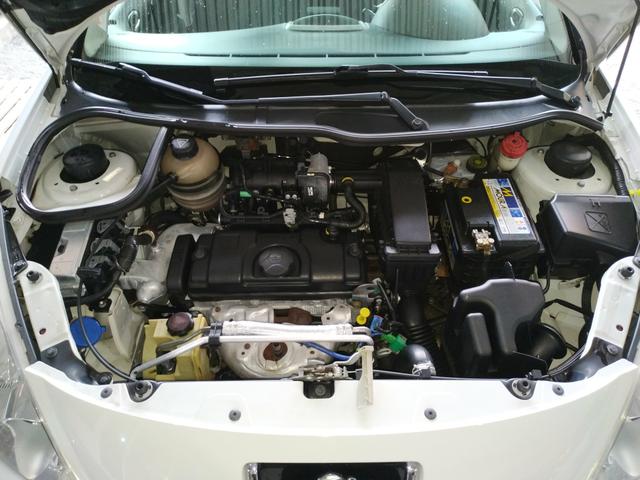 Peugeot 207 Xr 1.4 Branco Completo - Foto 18