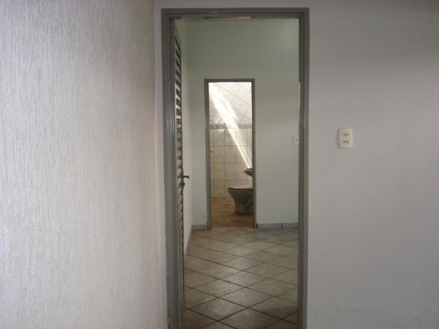 Casa para alugar com 2 dormitórios em Setor coimbra, Goiânia cod:204 - Foto 7