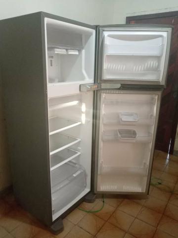 Geladeira froost free d inox - Foto 4