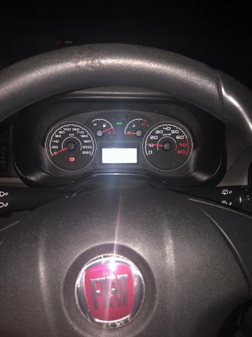 FIAT PUNTO 1.4 flex ACTRATTIVE - Foto 6