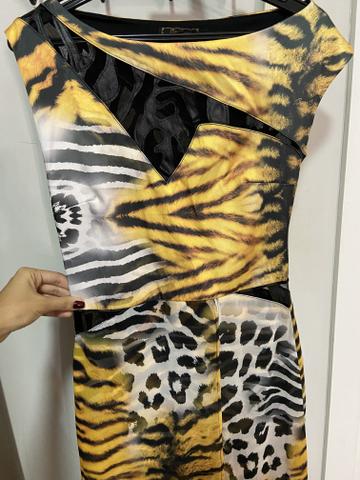 VENDO VESTIDO LONGO - Animal print - Foto 3