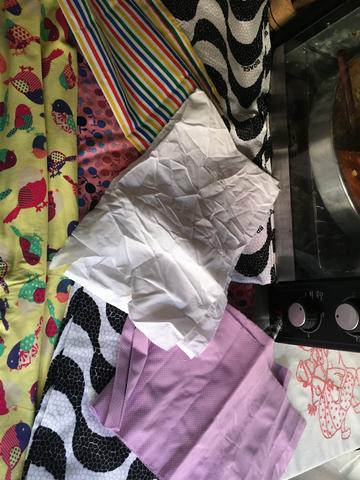 Vendo uns retalhos novos por 40 reais tudo