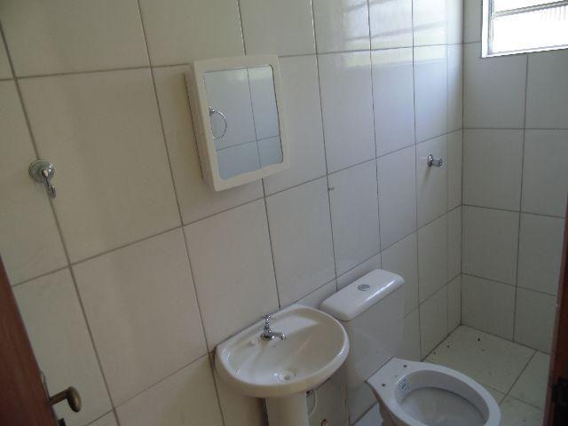 Casa de locação na Cidade Salvador Jacareí SP - Foto 3