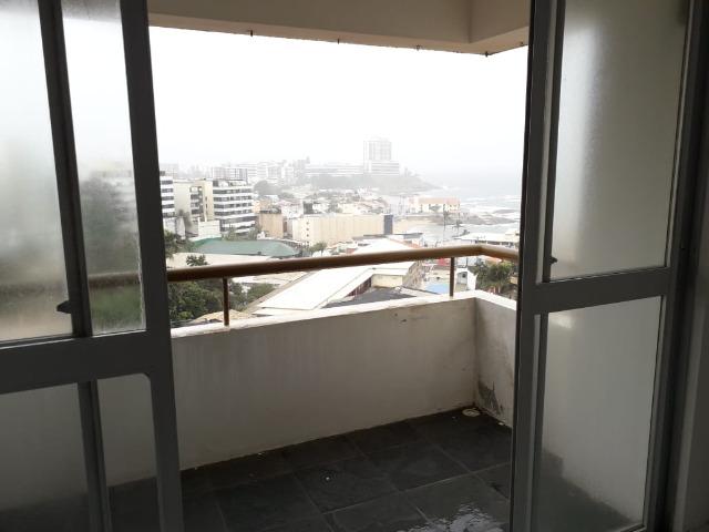 Apartamento de 2/4 com varanda com Vista Mar No Rio Vermelho - Foto 15