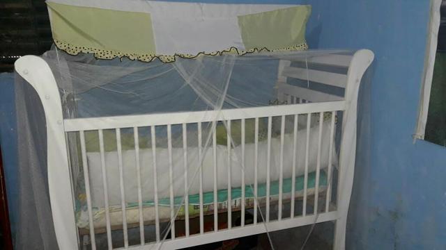 Berço americano que vira cama + kit de berço completo - Foto 5