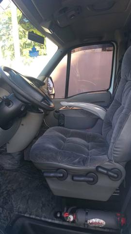Van Renault master 9 lugares - Foto 11