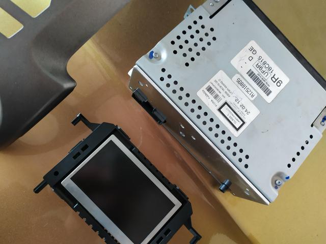 Radio original + moldura + tela lcd nova ranger - Foto 3