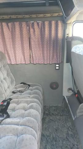 Van Renault master 9 lugares - Foto 6