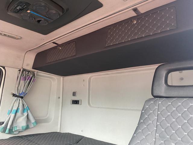 Vendo Volvo FH 400 4x2 toco ano 2009 Com Ar Condicionado - Foto 9