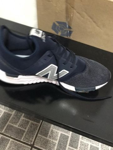 Tenis new balance 247