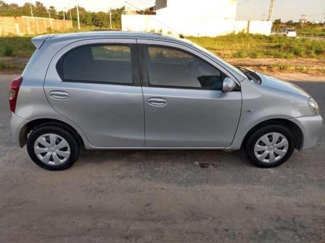 Toyota Etios XS 1.3 - Foto 7