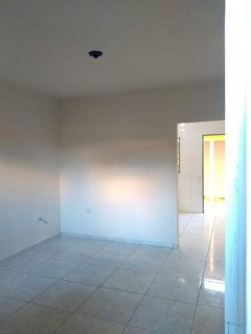 Casa em Curitiba no Conjunto Mercúrio - Foto 3