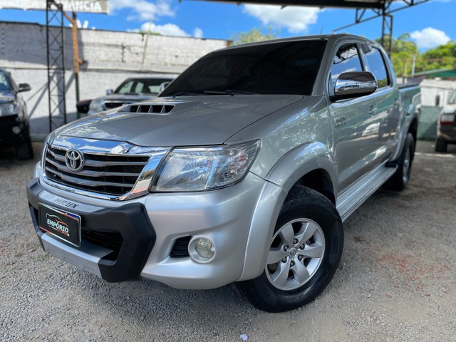 HILUX SRV 2013 MEC 3.0 TDI DIESEL 4X4 TOP