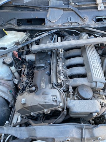 BMW sucata para retirada de peças 6cc - Foto 4