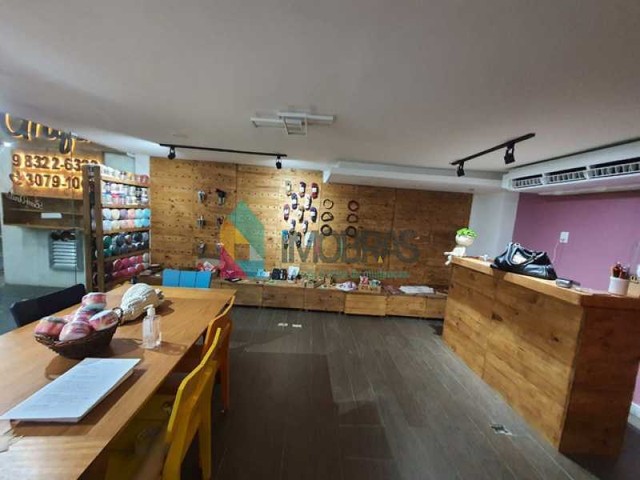 Loja - / Comercial / Leme