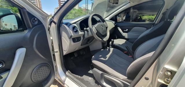 Renault Logan 1.6 - Foto 13