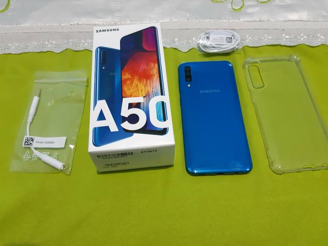 Samsung a50 - Foto 2