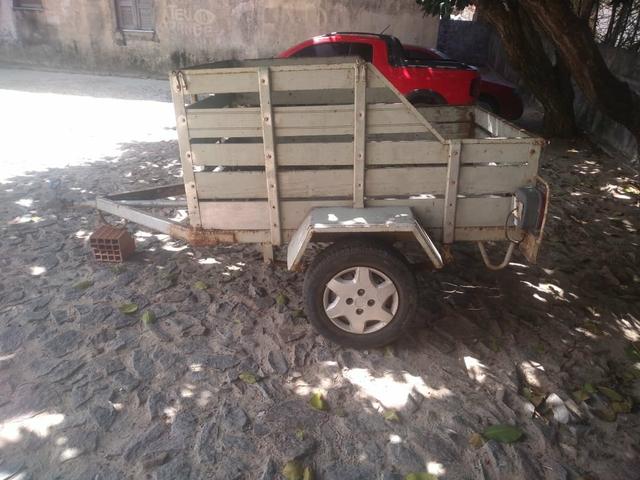 Vendo carrocinha de 1 eixo - Foto 2