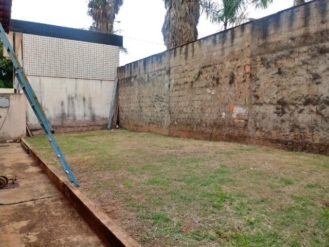 Casa em lote residencial e comercial, 03 quartos, 400m² - Foto 11
