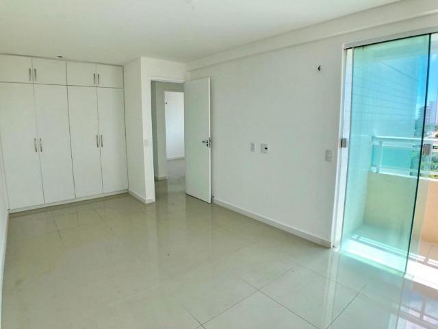 AP0645 Apartamento com 3 suítes e 3 vagas no Ed. Padre Joaquim Dourado - Foto 9