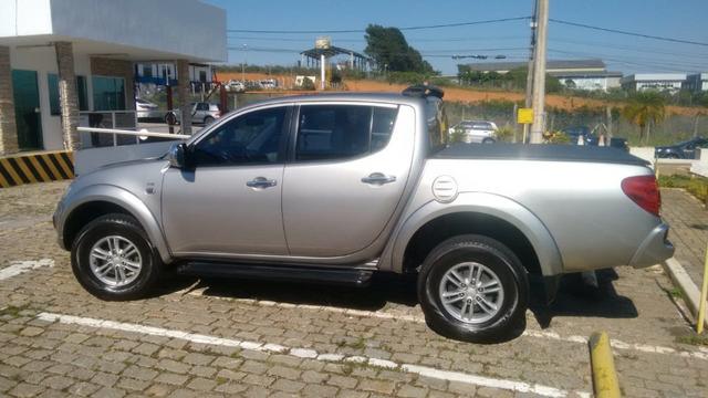 L200 Triton HPE 3.2 cd tb Int.Diesel Aut - 16/17