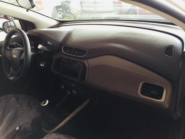 Prisma 1.4 lt 2016 gnv Tx já com a praça - Foto 6