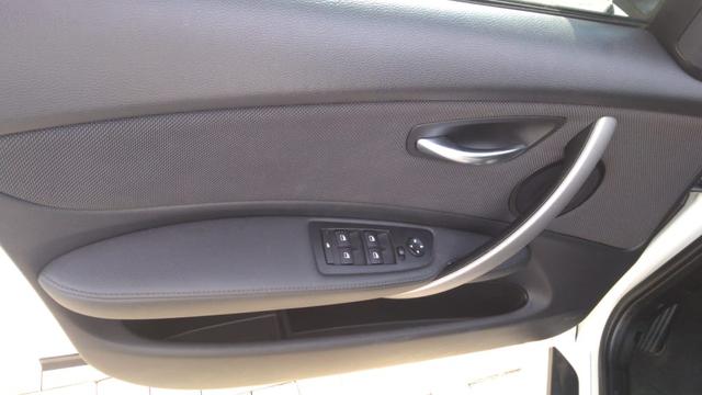 BMW 118i 2011 - Foto 9