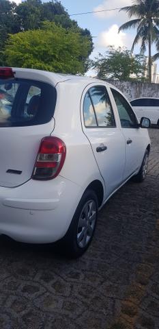 Nissan March S 1.6 2013 - Foto 3