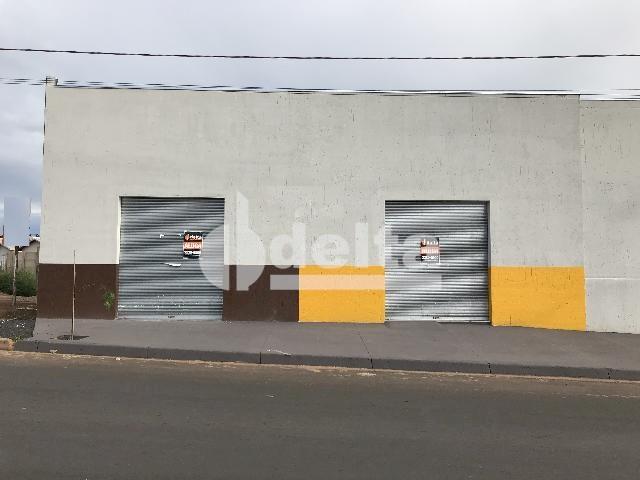 Escritório para alugar em Loteamento residencial pequis, Uberlândia cod:578035