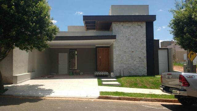 Vendo ou troco Casa Nova no Condomínio casa com 3 Suítes. casa completa