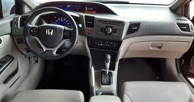 Honda Civic LXS 1.8 2013 - Foto 5