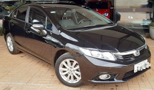 Honda Civic LXS 1.8 2013