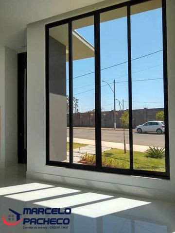 Excelente Casa de Esquina no Anaville - Foto 4